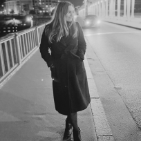 Kat Bw On Bridge